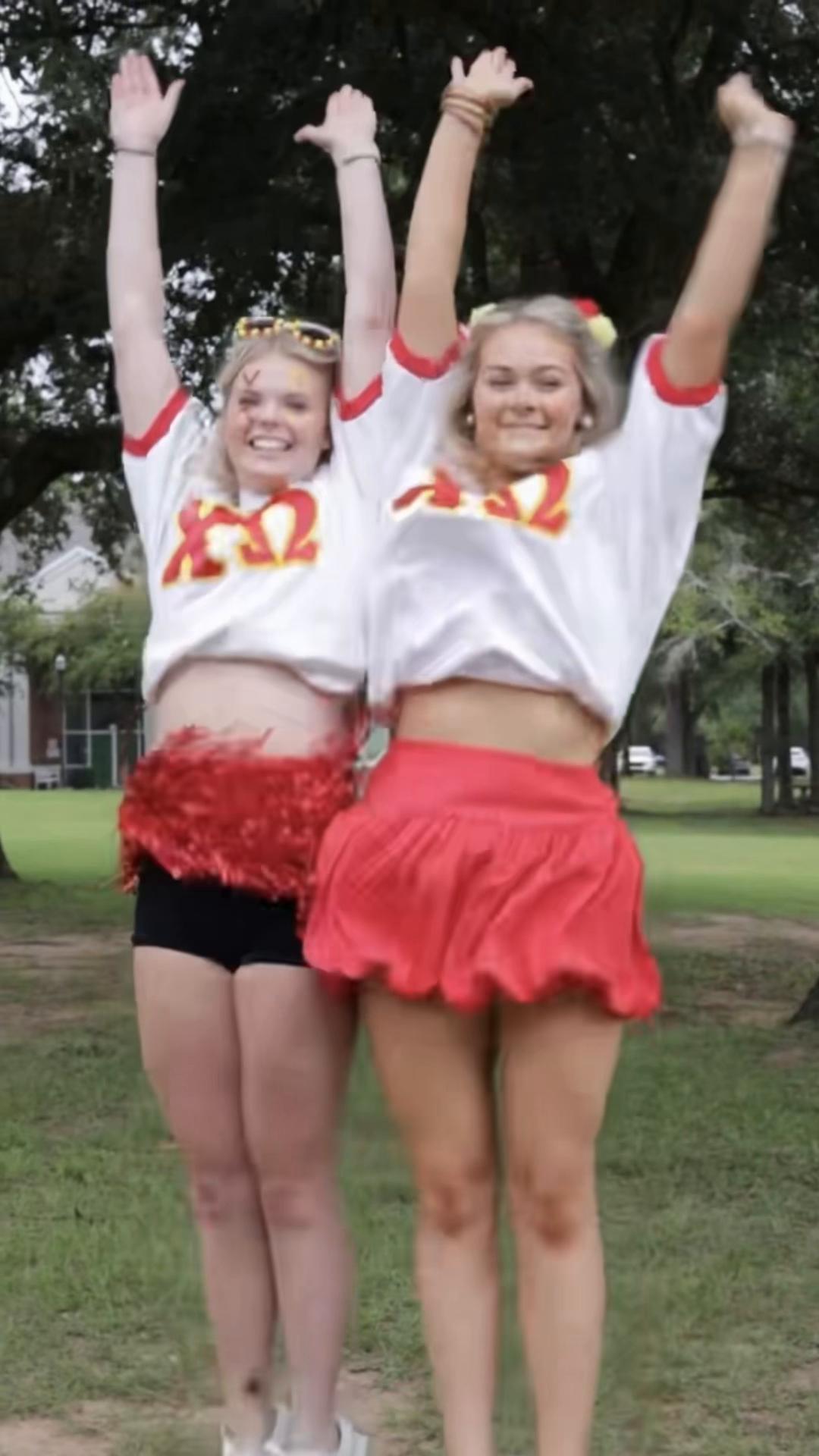 @USA X CHI OMEGA