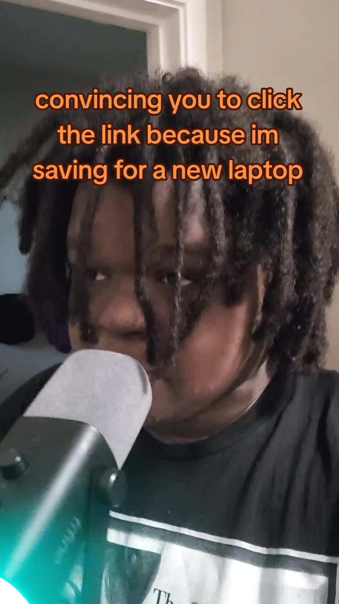 @legitimatelyluci