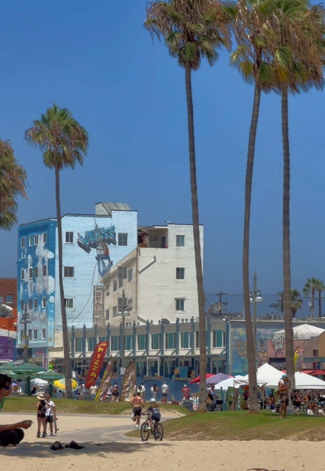 @Venice Beach Boardwalk
