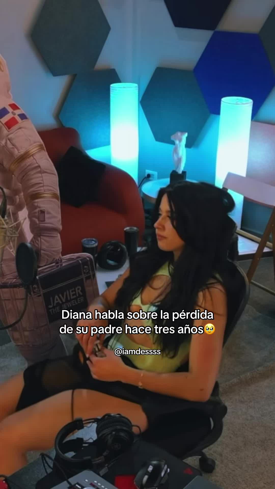 @iamdessss
