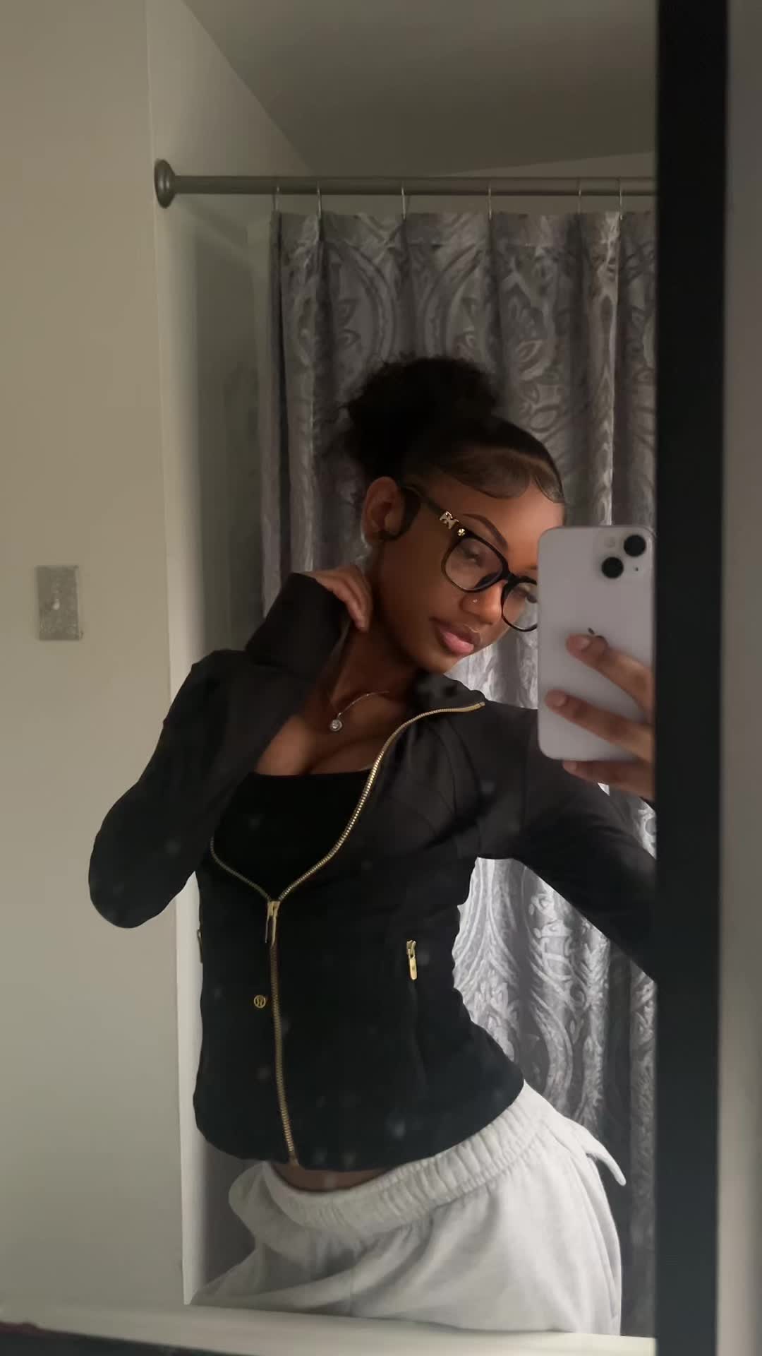 @Lyssa22.