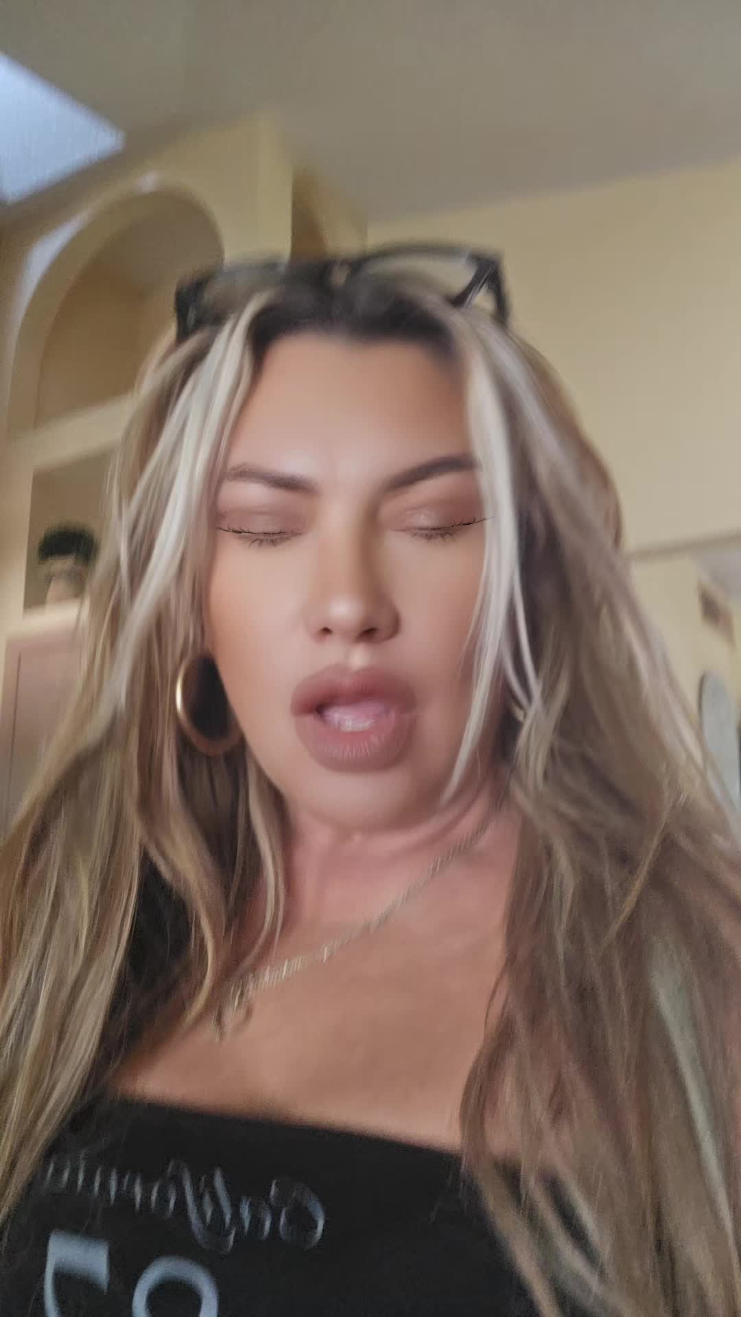 @isabella salazar bikini girl