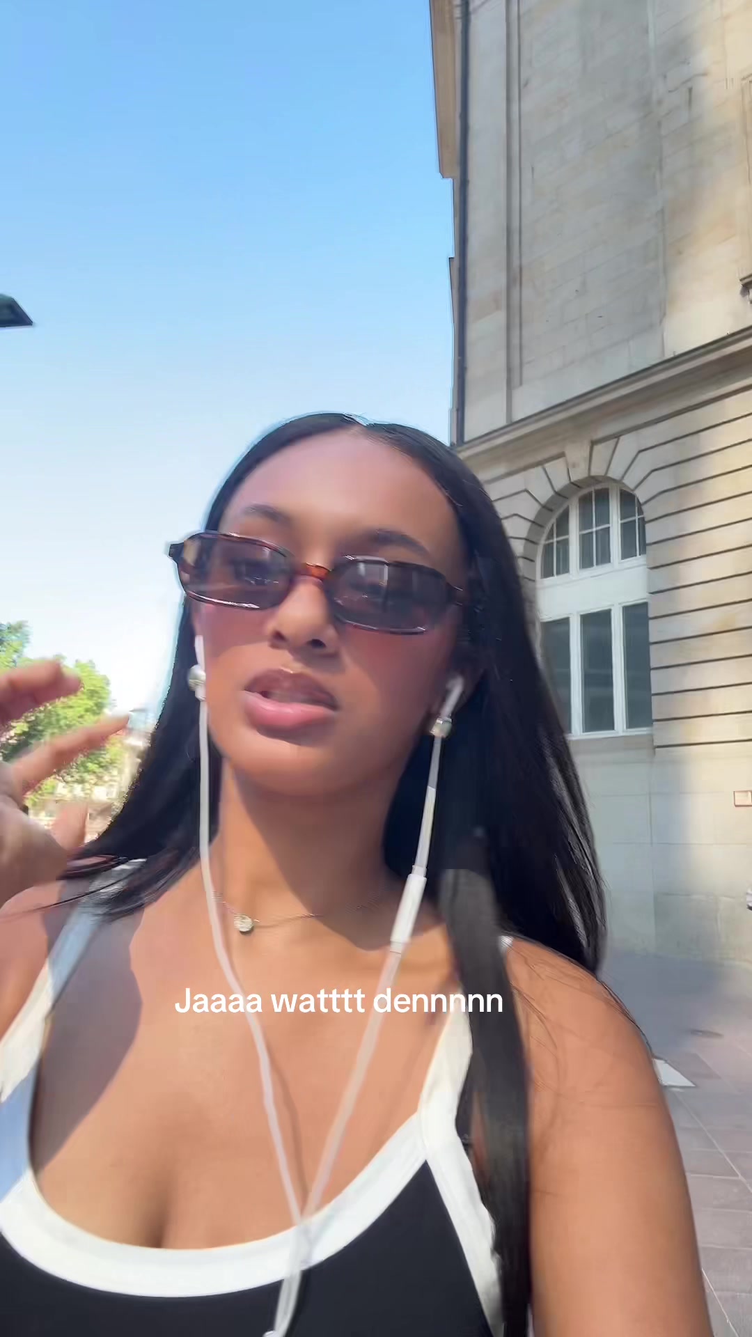 @A&iuml;ssatou