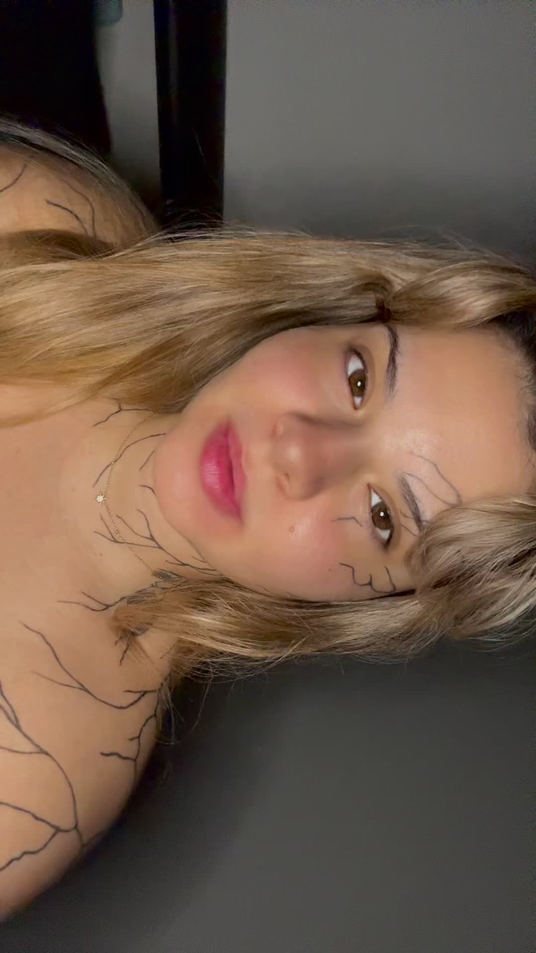 @Valentine__el