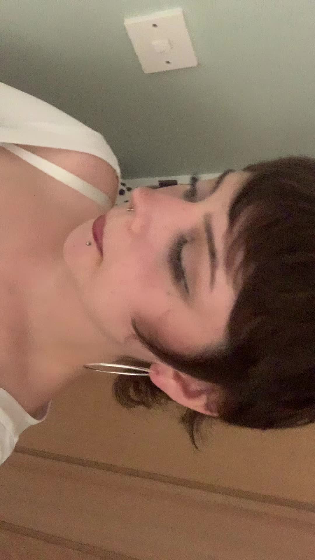 @Hi hi :)