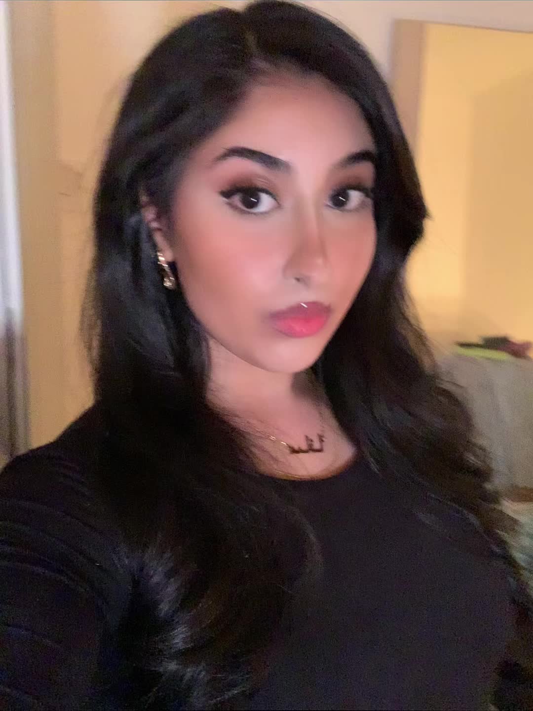 @🐼