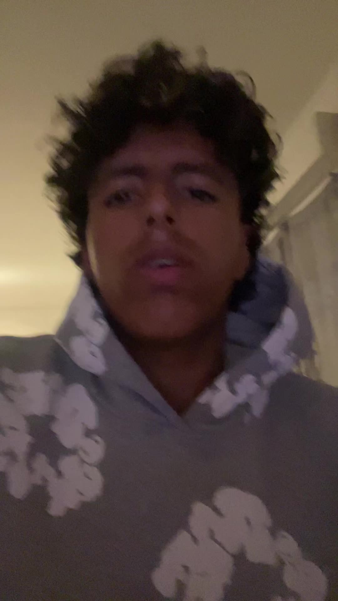 @loucas_mrn