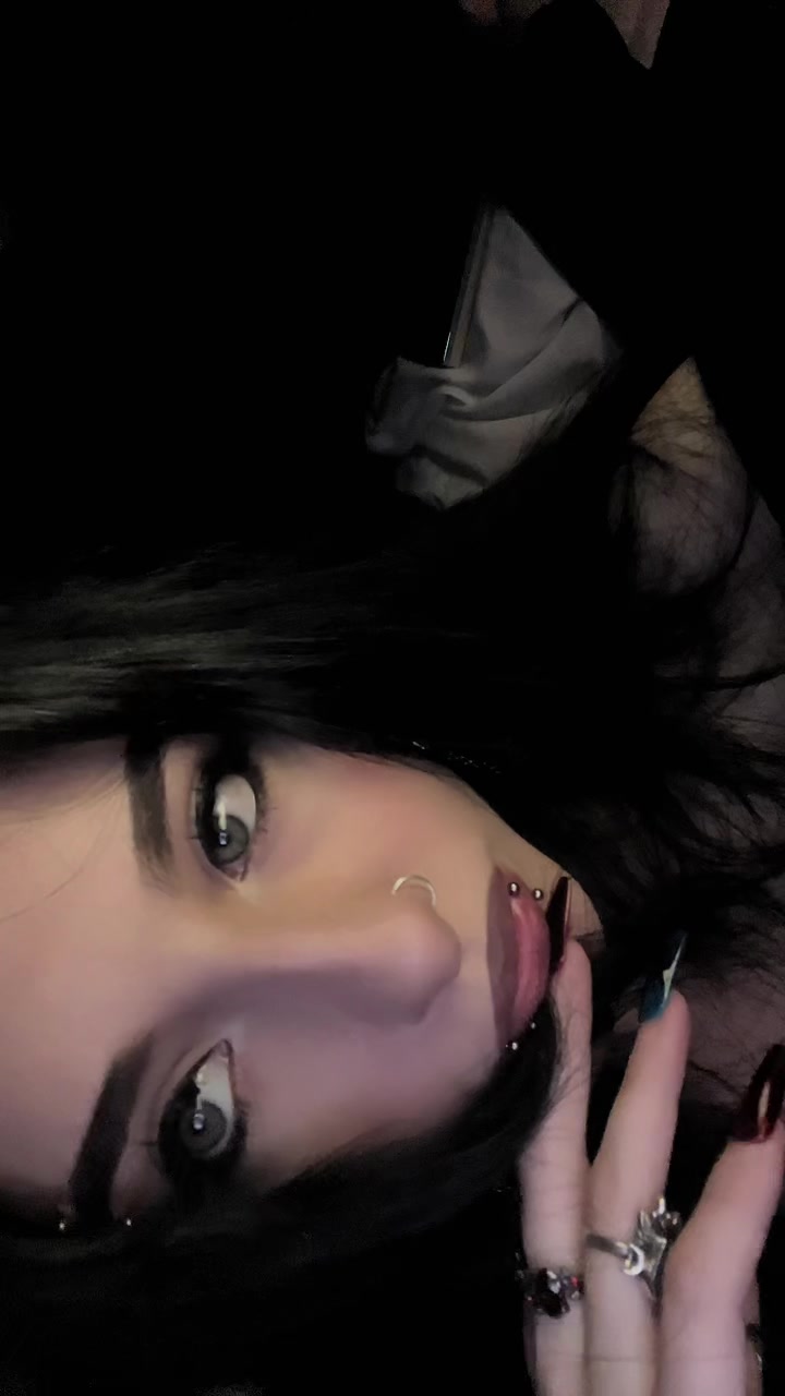 @𝓢𝔂𝓭𝓷𝓮𝔂 メ𝟶
