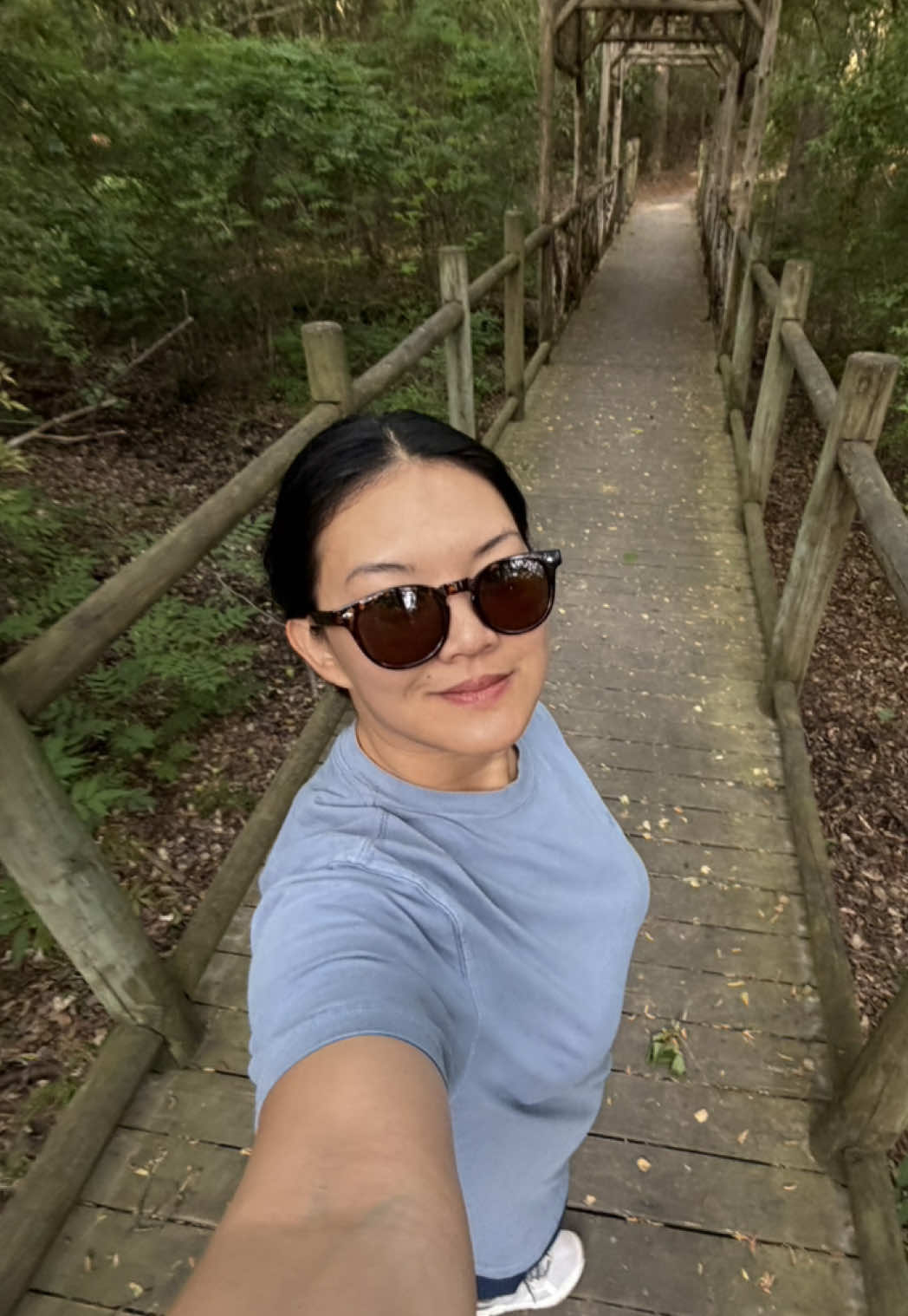 @awesomyra