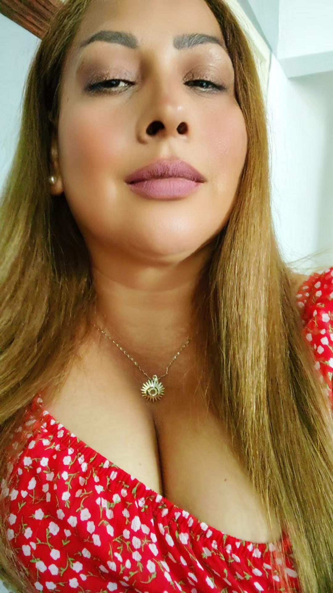 @Mar&iacute;a RB🍒🍒