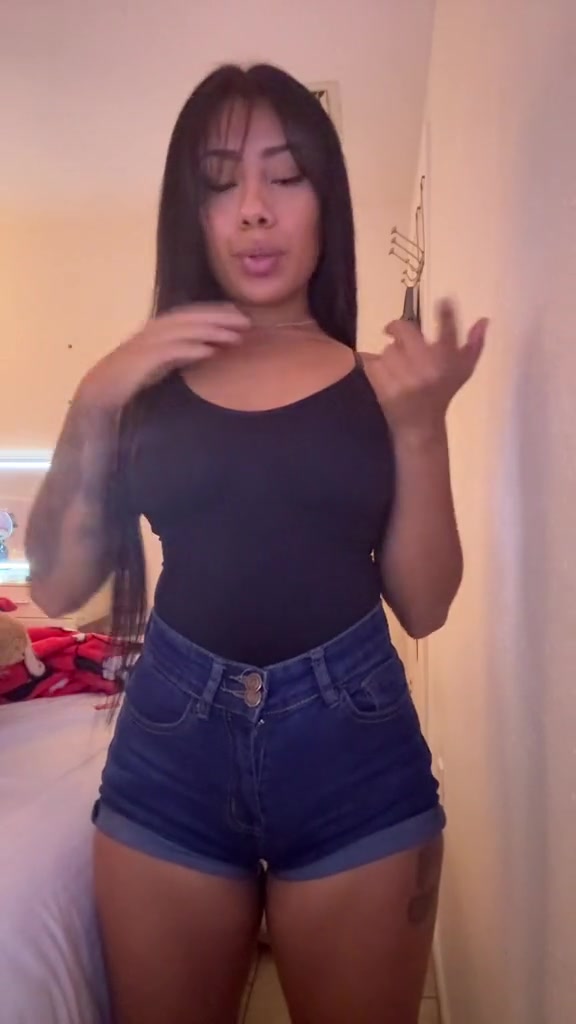 @ayobombon