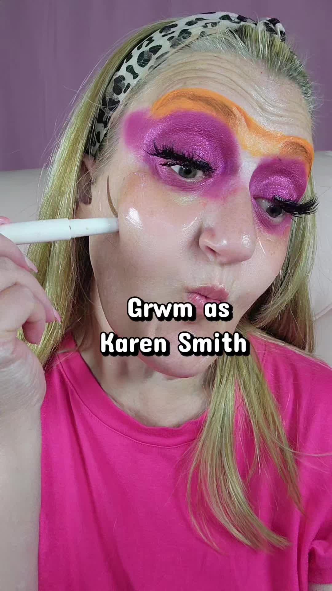 @Charmakeupcorner