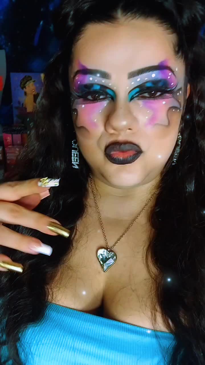 @La Muneca Victoria G