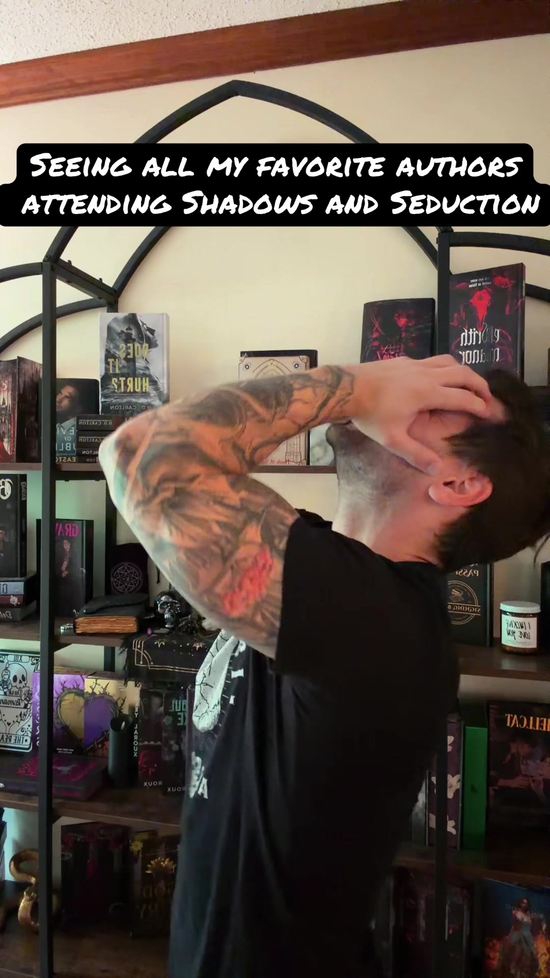 @GrimdarkDude📚