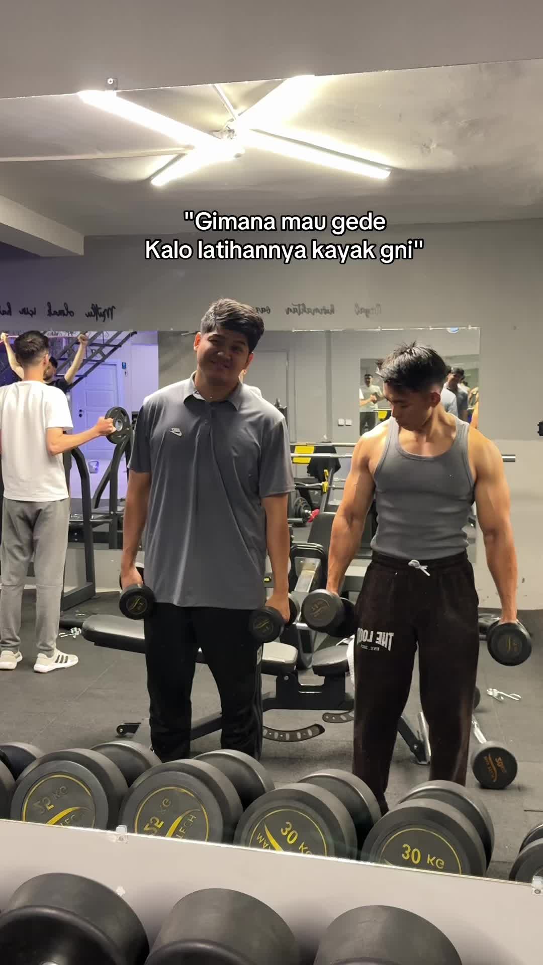 @Kaawaanz