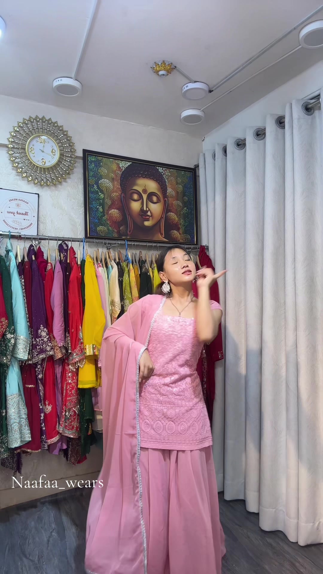 @NAAFAA CLOTHING STORE