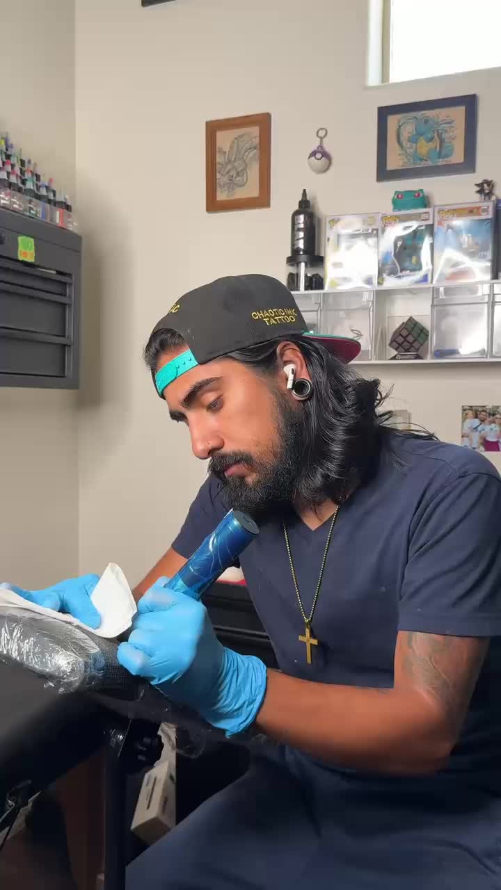 @chaotic_ink_tattoo