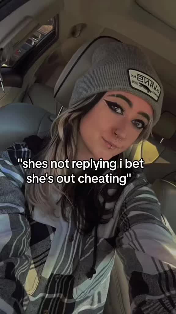 @CJ🖤