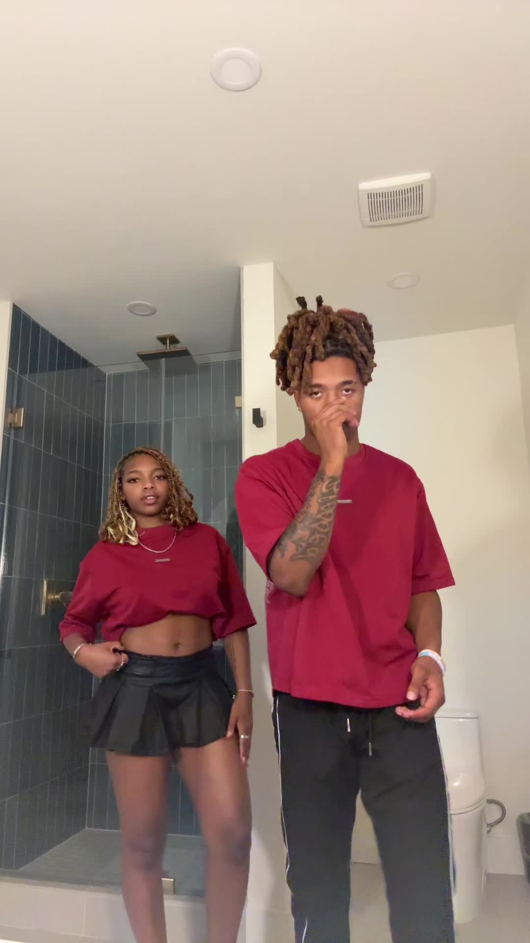 @whoiskicuzthtsnotmeee