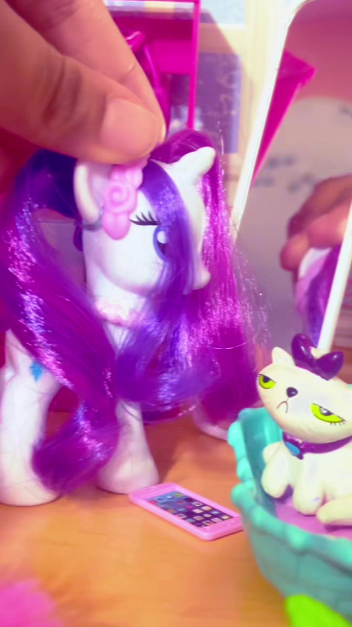 @✰ `. ᥒ᥆᥎ᥲᥣᥱі .` ✰