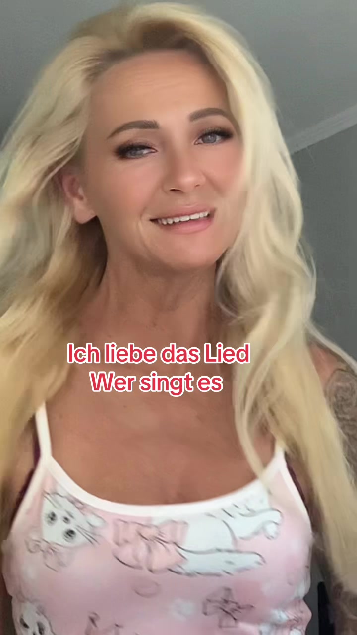 @Nicole