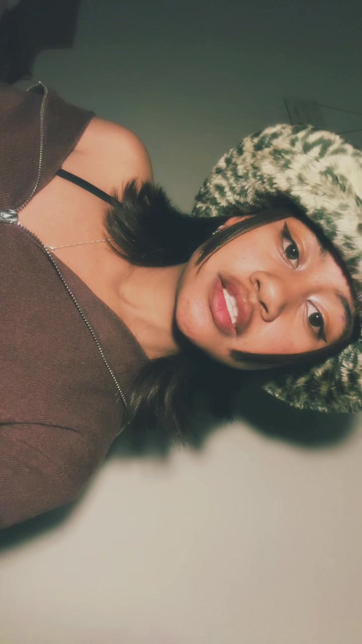 @𝕯𝖊𝖘𝖙𝖎.𝖓𝔂𝖍 🎀