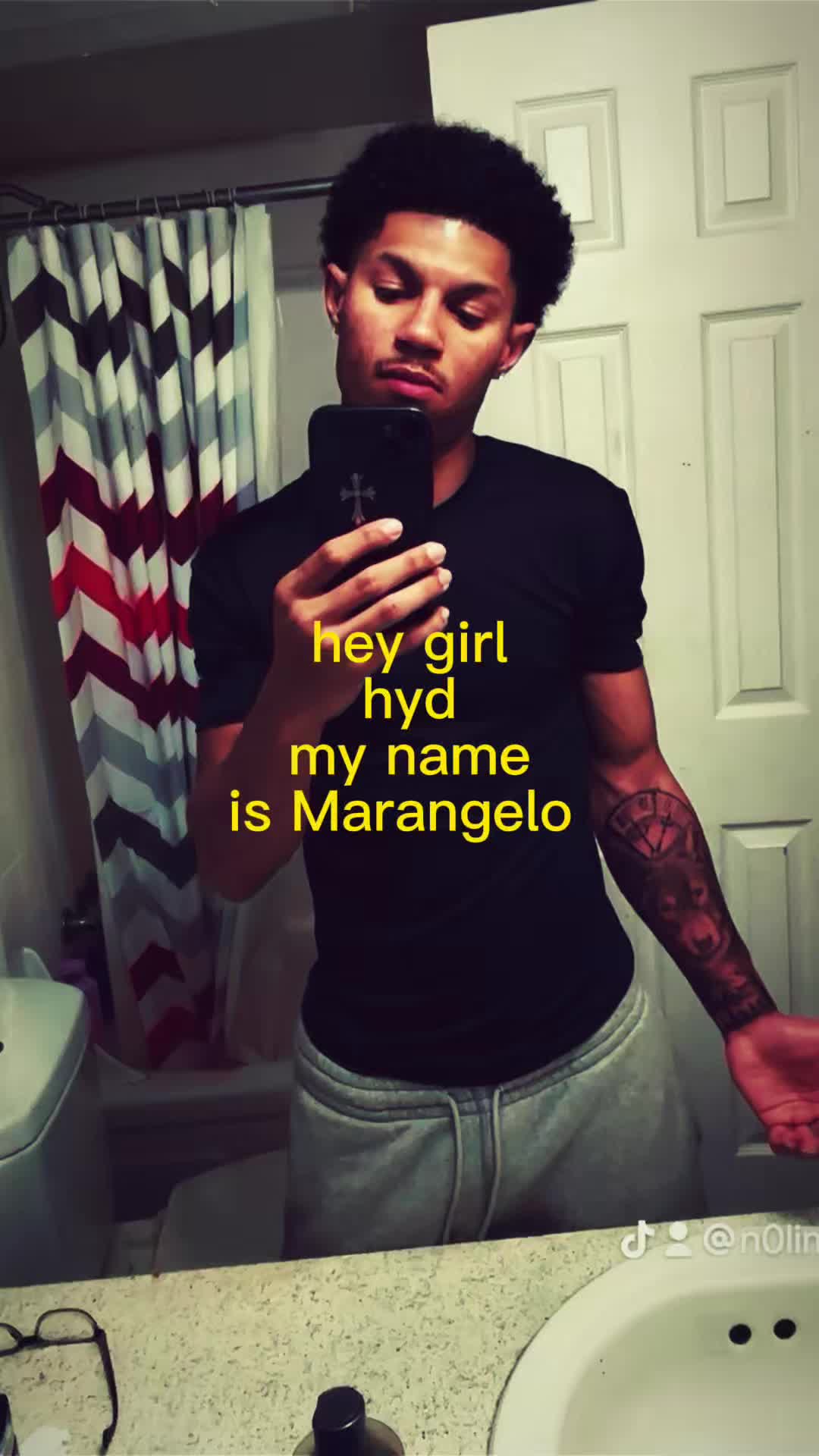 @Mar🌟