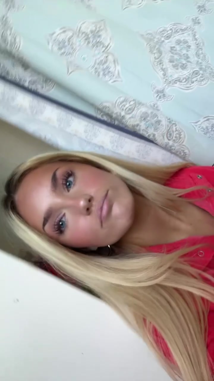 @Ella Starpoli