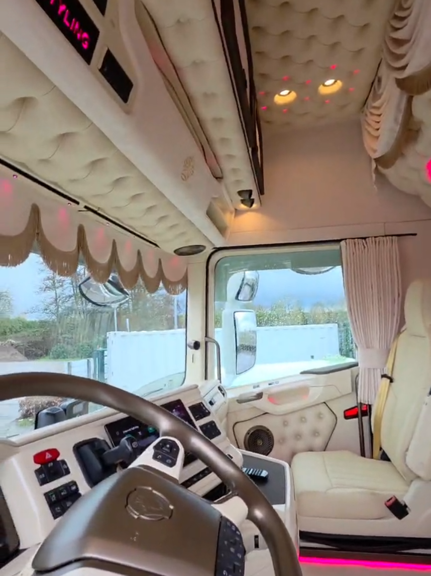 @ONE Truckstyling 👑