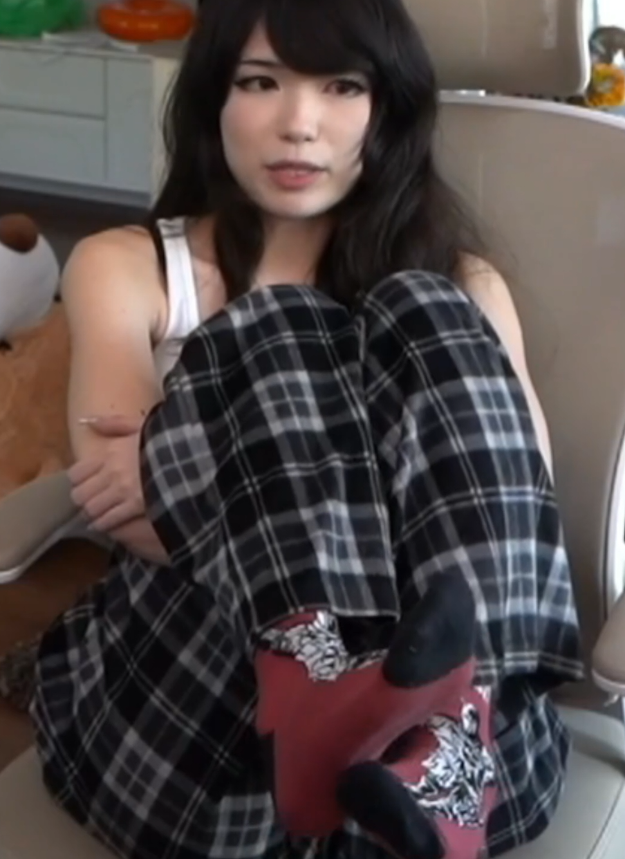 @Emirushill