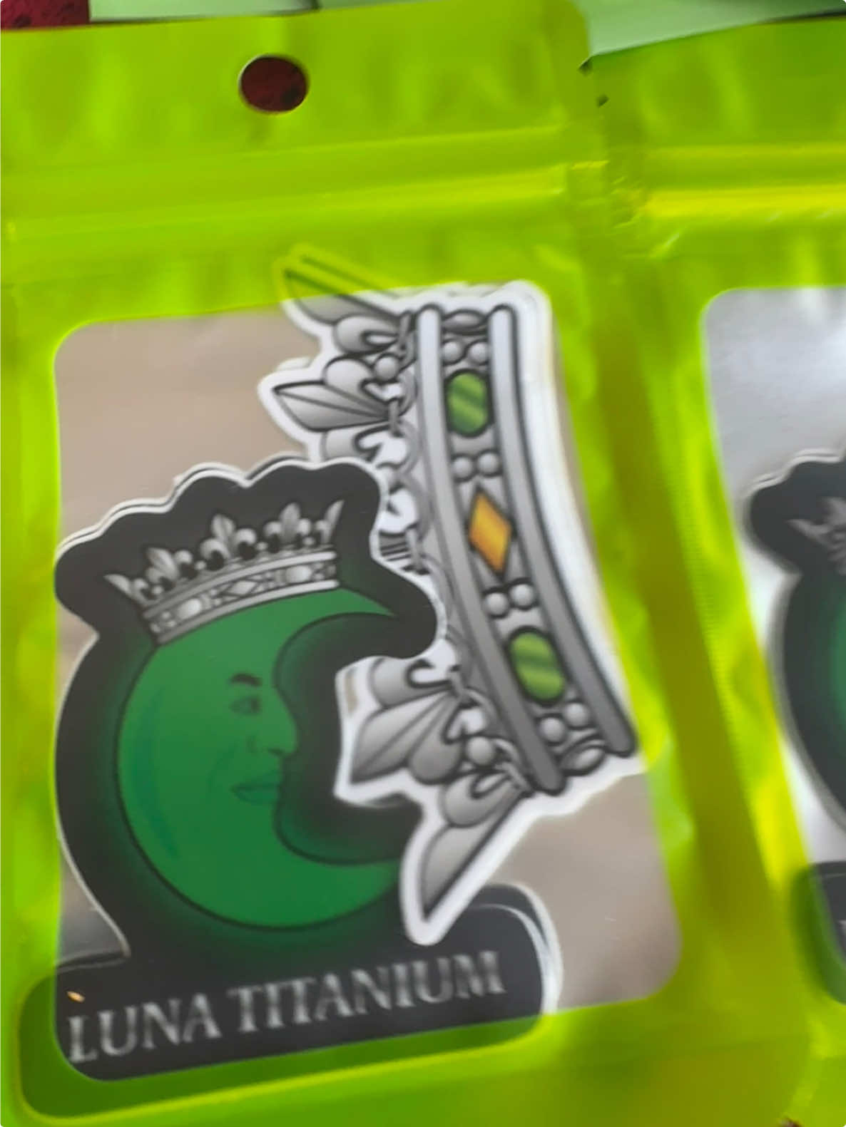 @lunatitanium.com