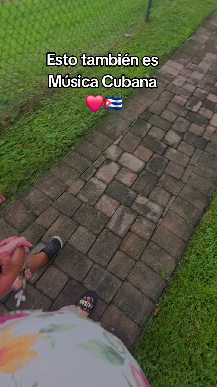 @krmenSusana
