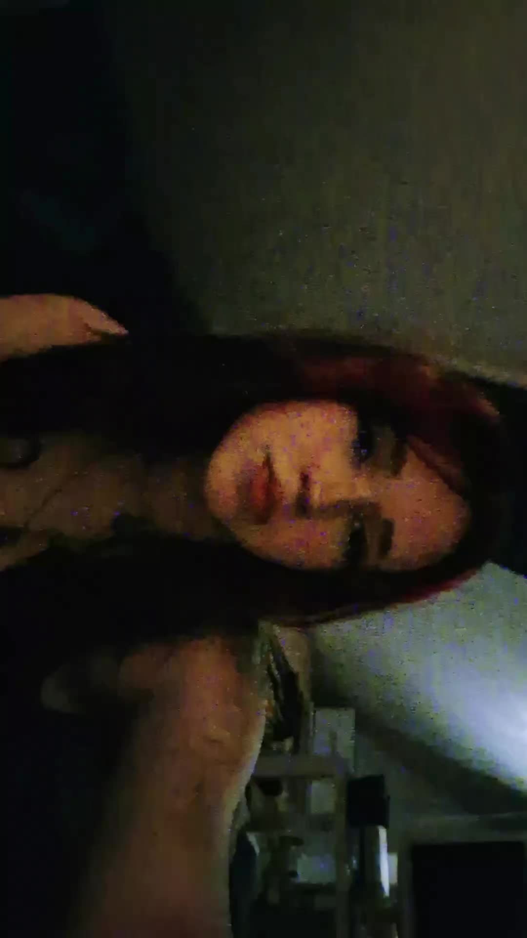 @~★~