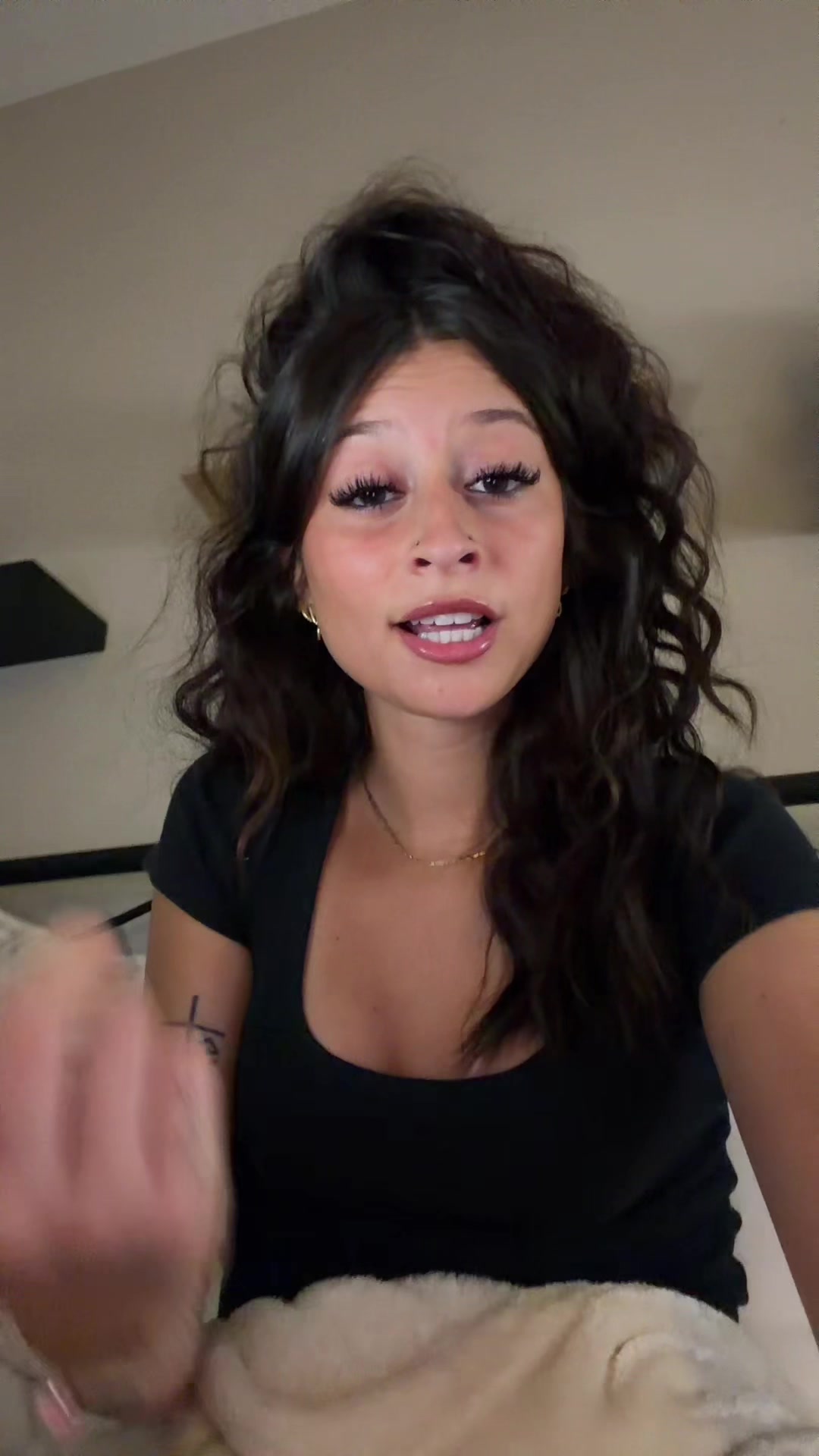 @ella
