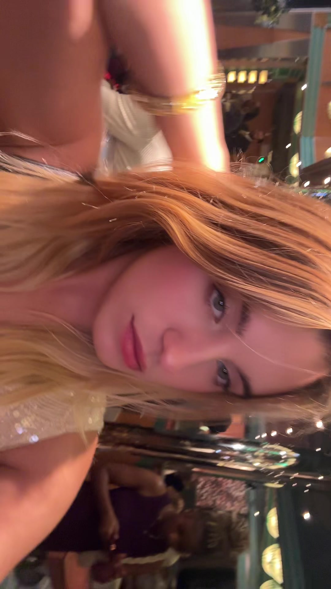 @Erinfeckshin