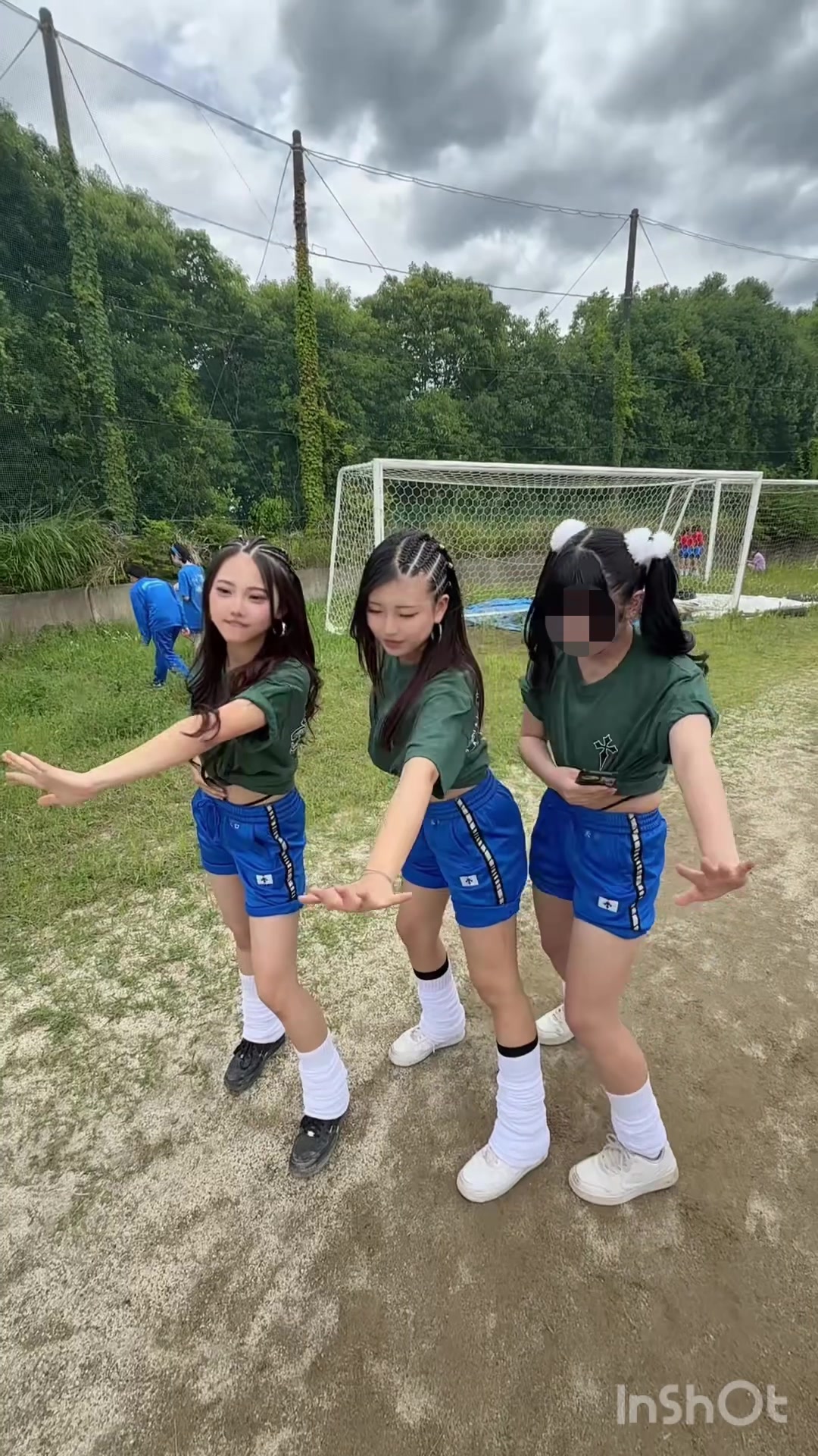 @りお