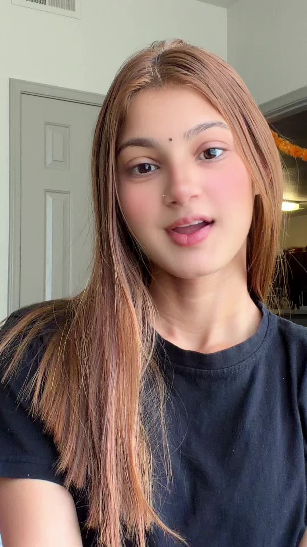 @Babita🫂