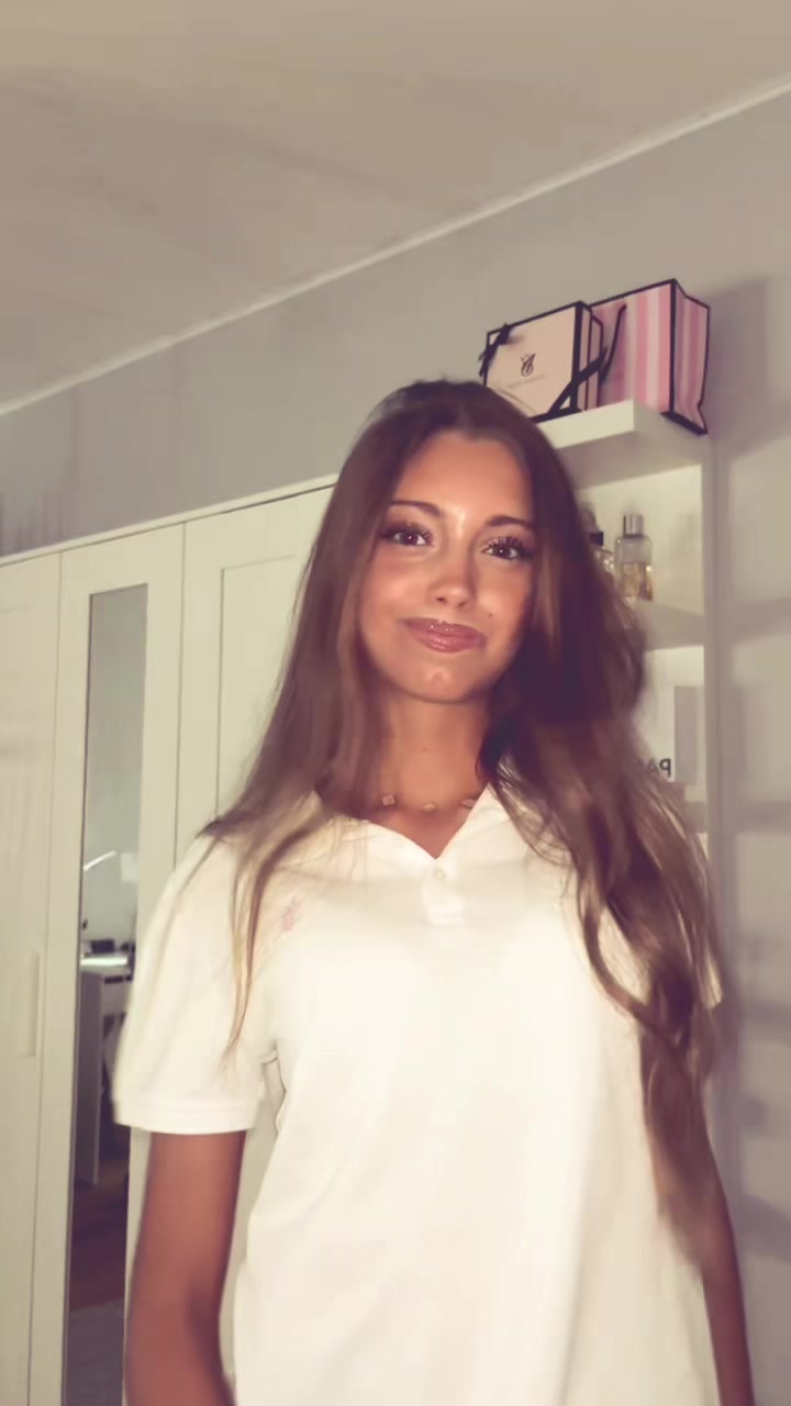 @antosikk_