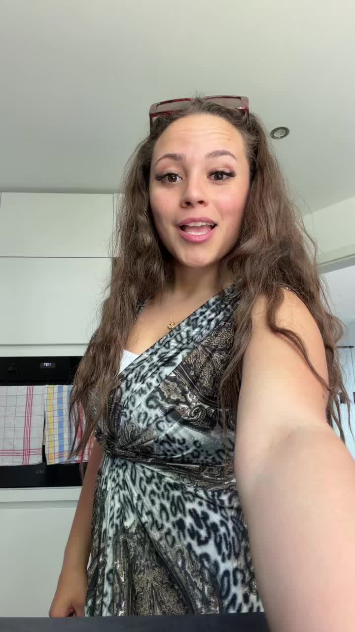 @Sabrinator