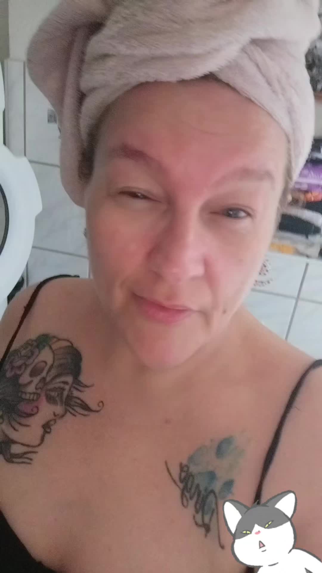 @Maja😼💅🌹💫