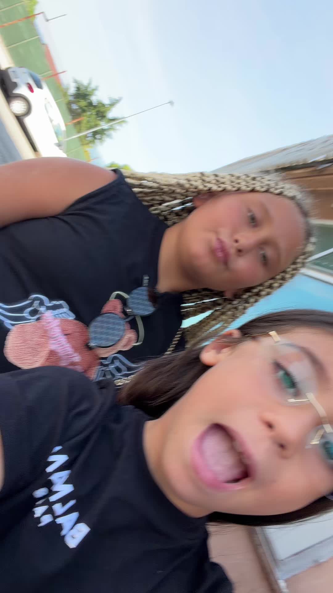 @SELENAFROZEN