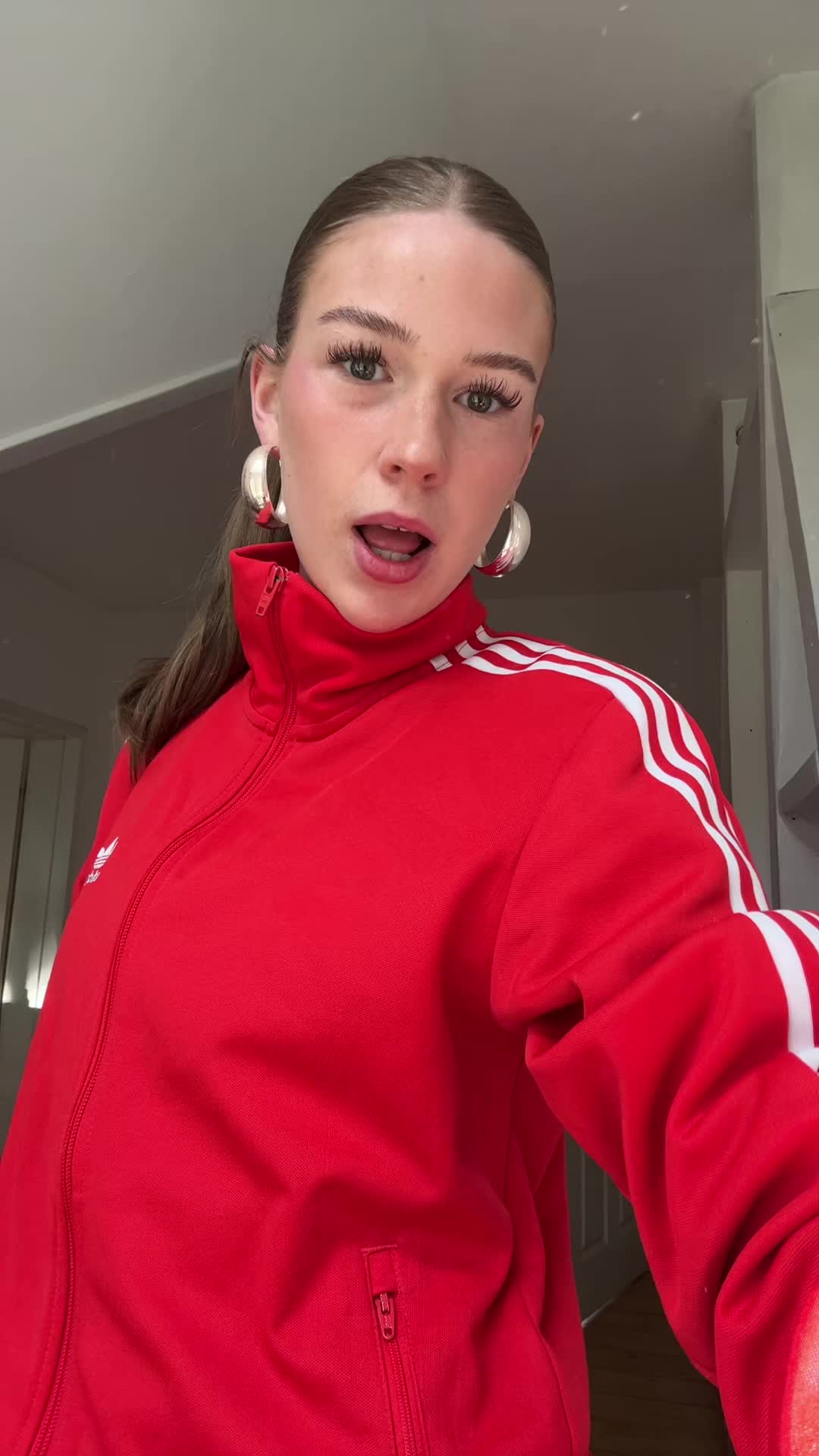 @emilyluisa