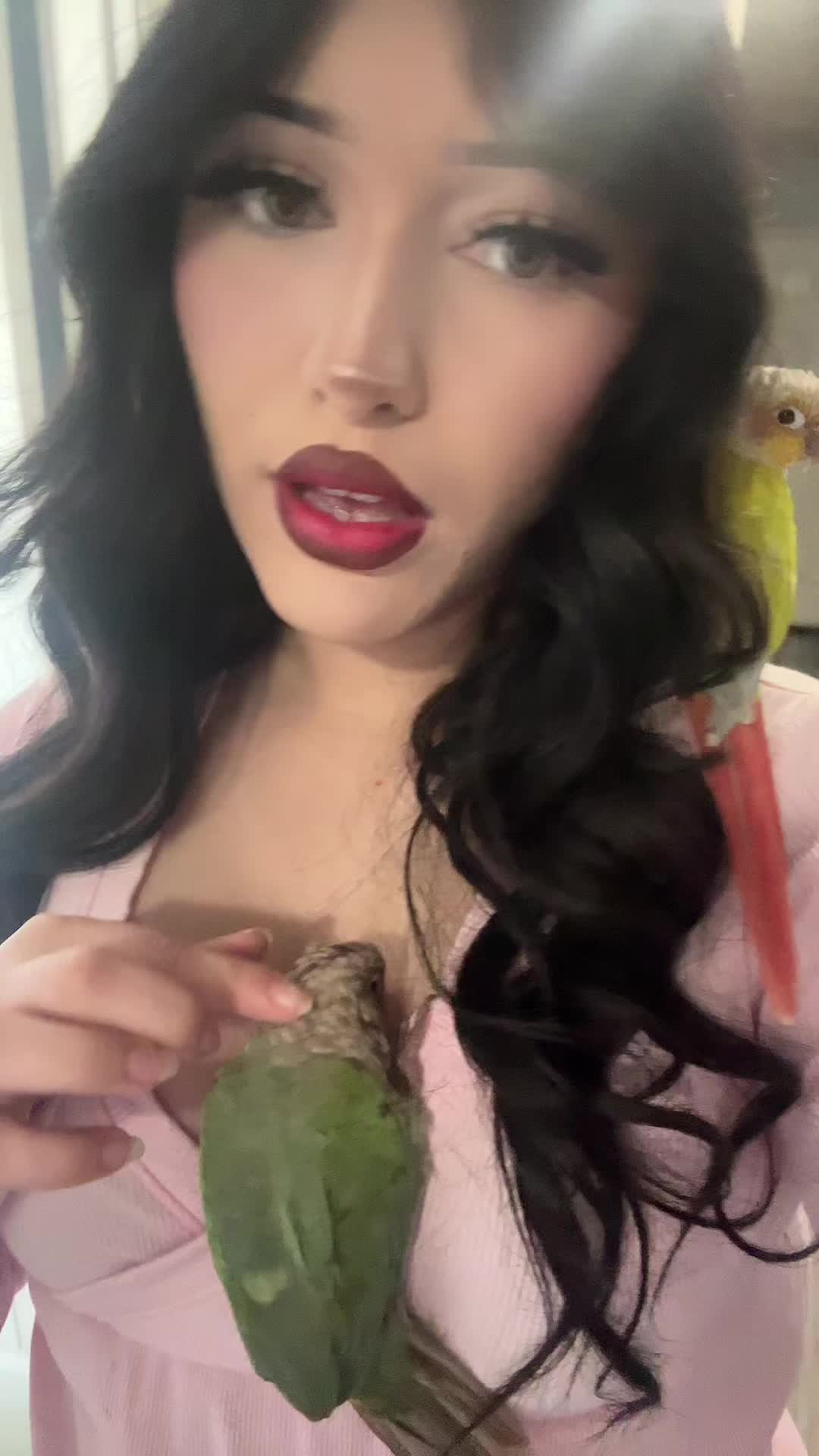 @juliebug