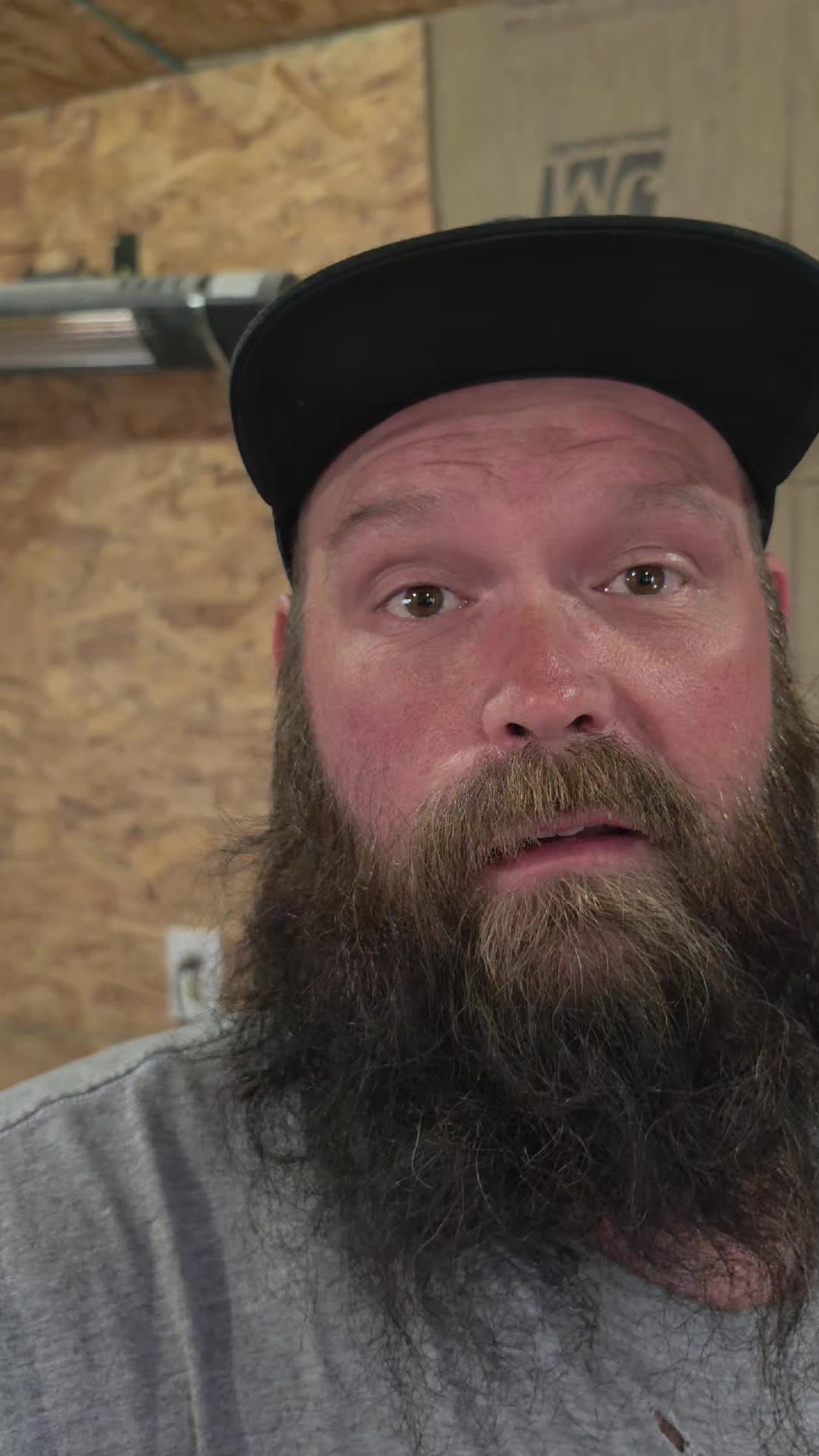 @thebeardedfamily1