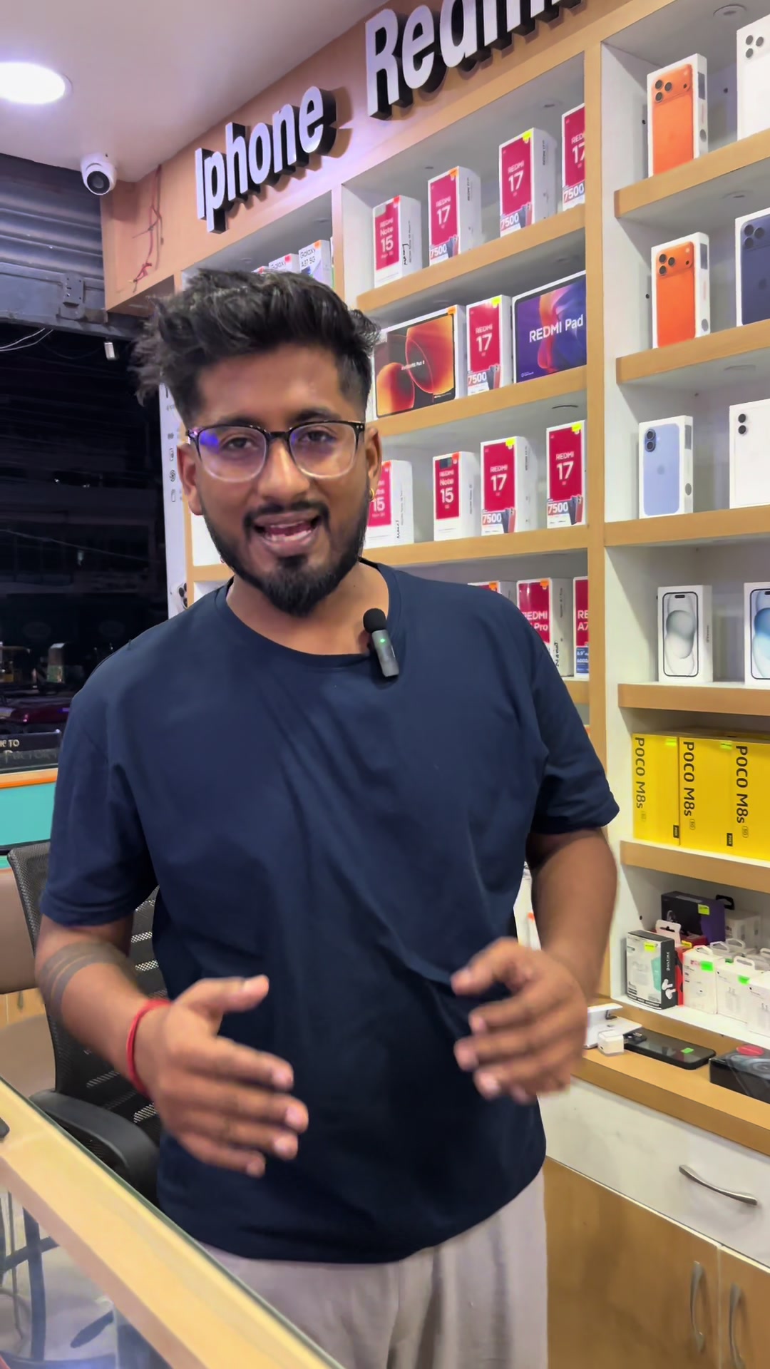 @Manoj Mobile Store official