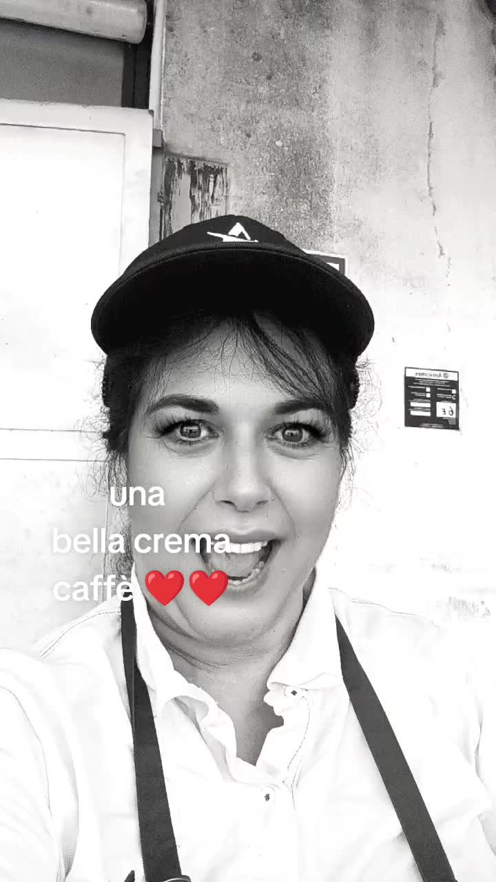 @donna ciretta bella