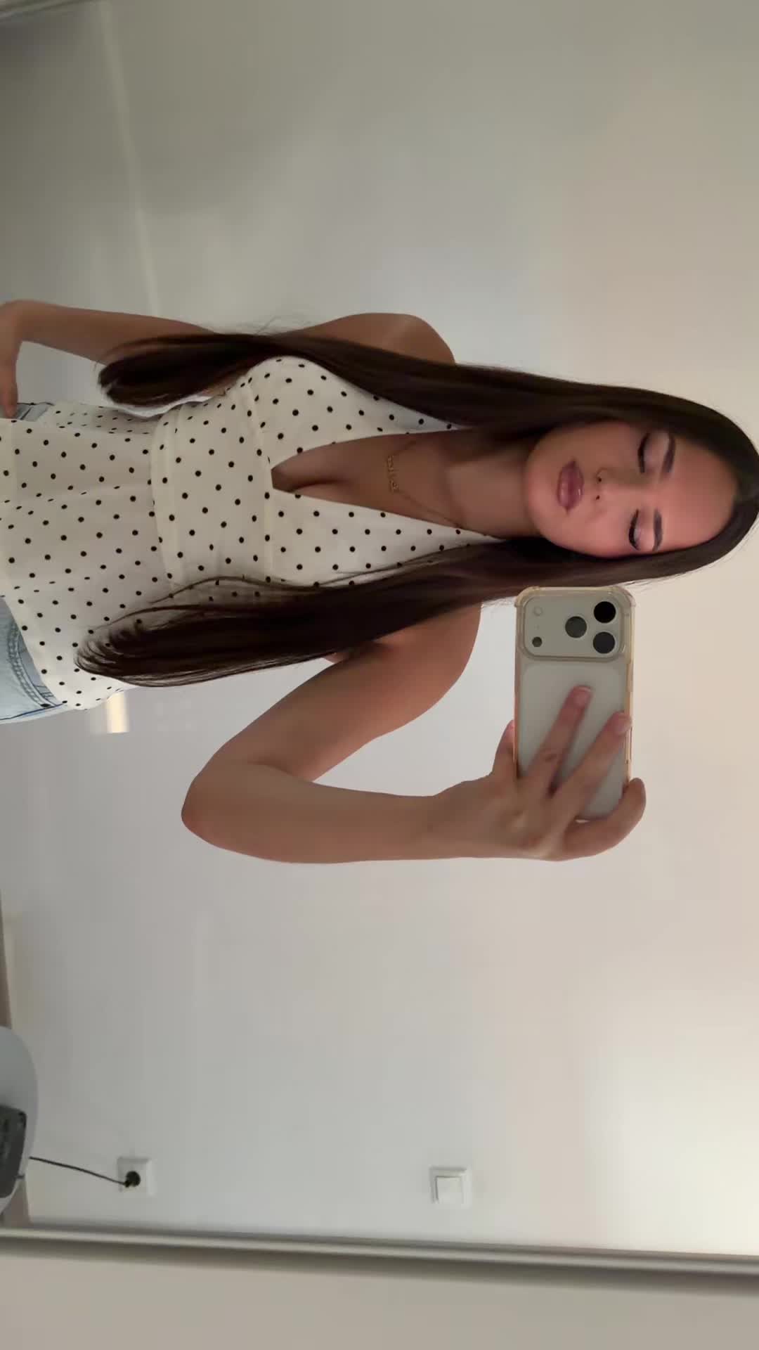 @𝐋𝐕