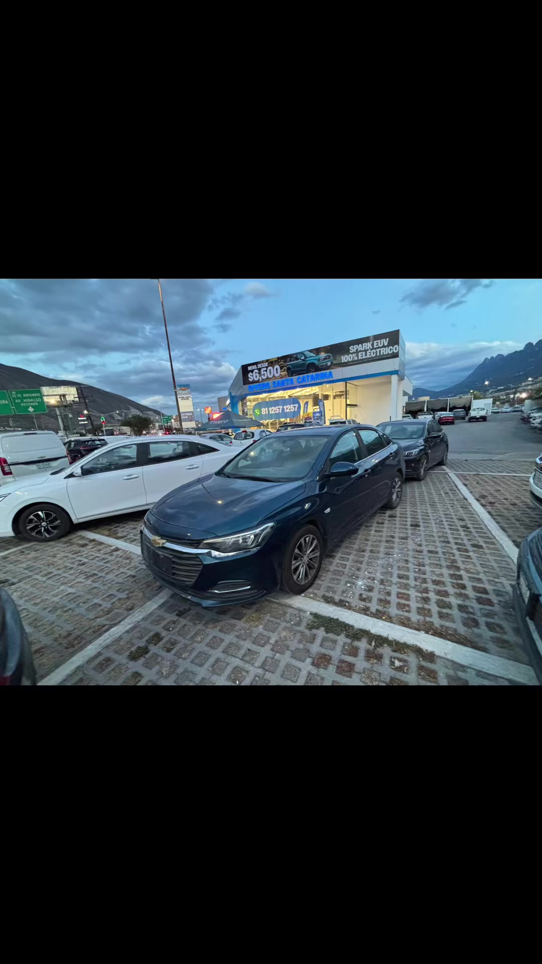 @CINTHIPÉREZ CHEVROLET STA SEMI