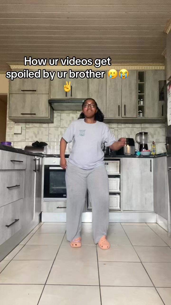 @𝓘𝓼𝓪𝓷𝓭𝓲𝓼𝓮𝓵𝓮🌸.