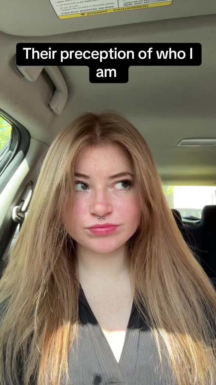 @☺️